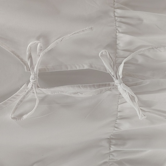 Live 4 Truth Blouse Size Medium White Front Tie Puff Short Sleeve - Picture 3 of 6